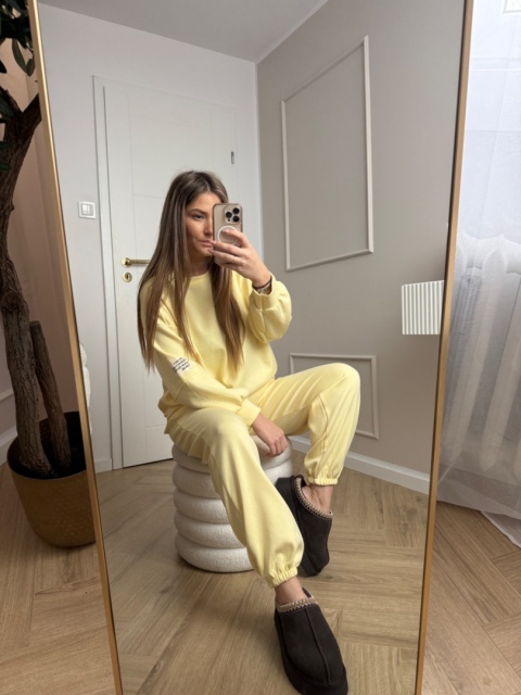 Komplet dresowy masełko żółty dres II model